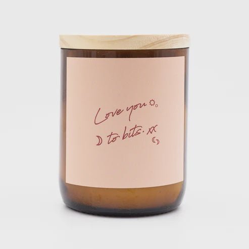 Buy Happy Days Candle - Love you to bits by The Commonfolk Traders - at White Doors & Co