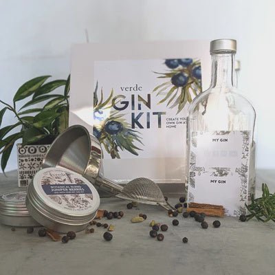 Buy Gin Kit - The Gin Crafters' Essential Starter Kit - Summer Days White Box by Verde Store - at White Doors & Co