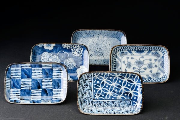 Buy Somekoubou Plate Set by Concept Japan - at White Doors & Co